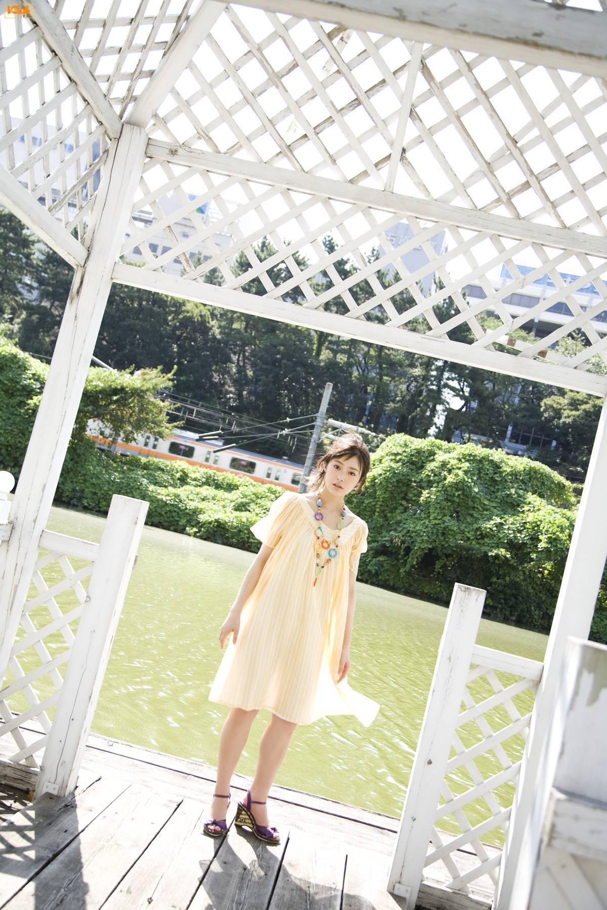 贯地谷诗穗梨 Shihori Kanjiya  Bomb.tv 清纯MM户外写真照